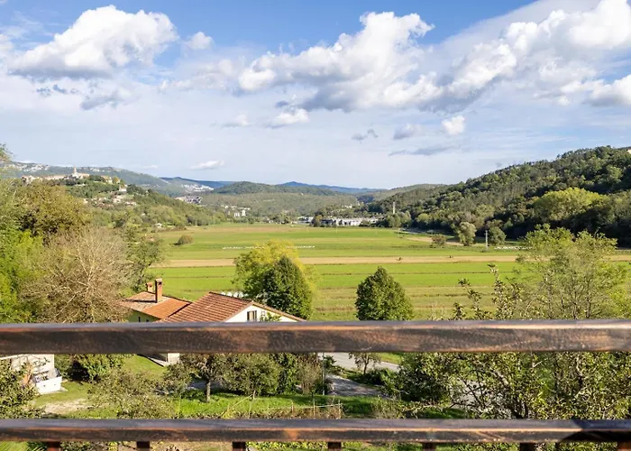 Lejlighed Maria Buzet 2 With Balcony Buzet