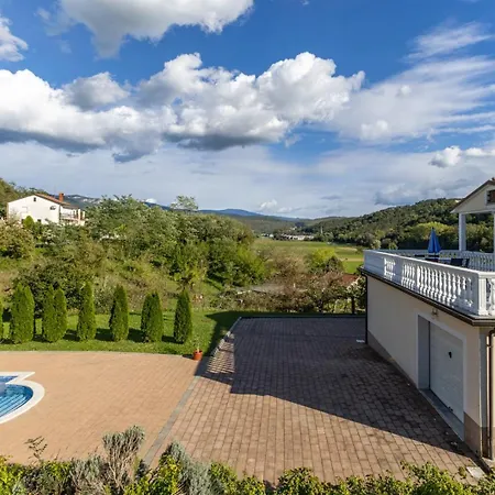 Apartment Maria Buzet 2 With Balcony Buzet